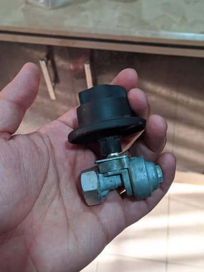 Orignal Honda 100cc Fuel cock Petrol Tee with Knob