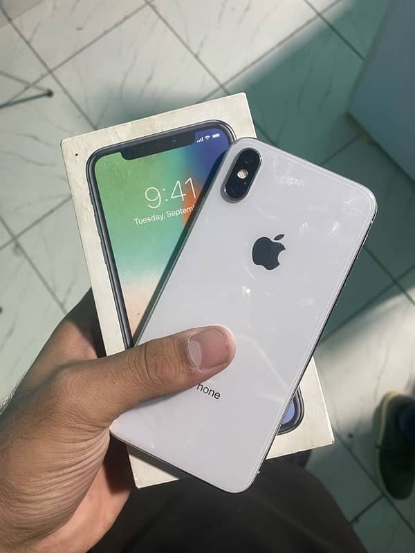 iPhone X 64gb pta approved with box 3