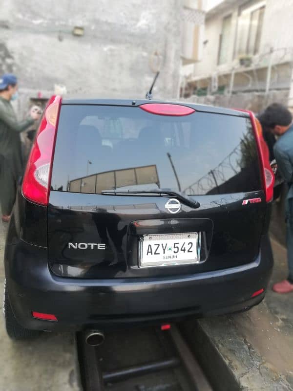 Nissan Note 2008 4