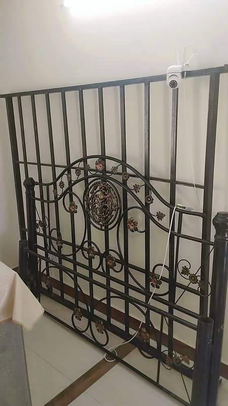 Wrought Iron bed for sale 3