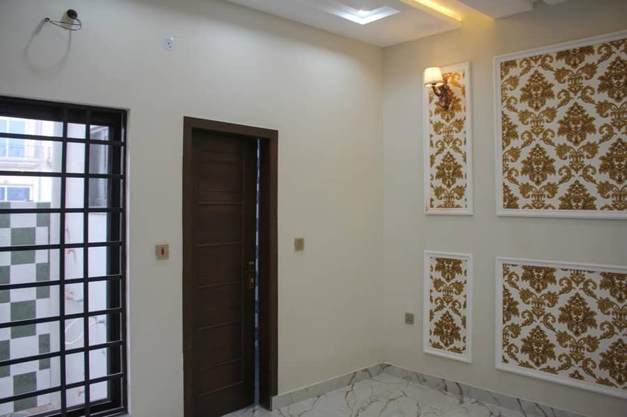 5 Marla Beautifully Newly Constructed House For Rent In Etihad Town At Prime And Hot Location 14