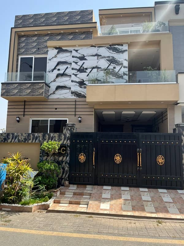 5 Marla, facing park Brand New Triple Storey House For Sale At Hot Location In Etihad Town C Block Phase 1 0