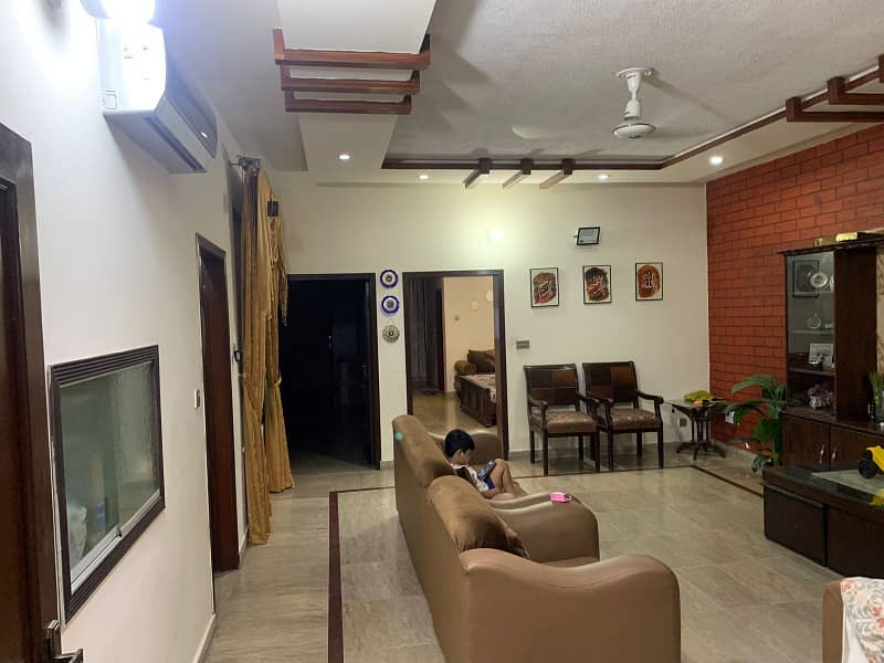 10 Marla Beautiful Double Storey Facing Park House On Rent In Nawab Town 9