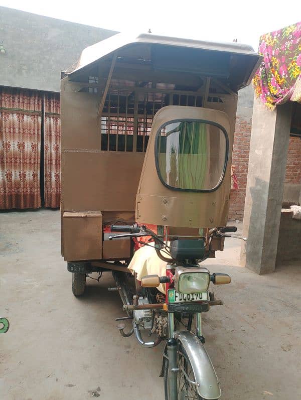 I Need to sell my rickshaw 2