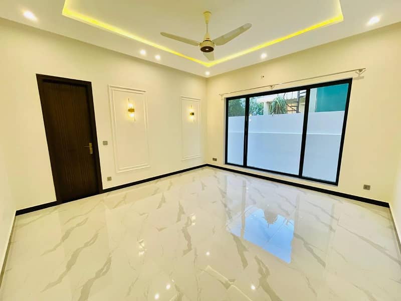 Your Dream Home Awaits: Luxurious 1 Kanal House in Citi Housing Jhelum 4