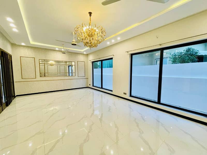 Your Dream Home Awaits: Luxurious 1 Kanal House in Citi Housing Jhelum 11