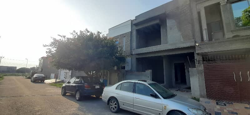 4 Marla Brand New House For Sale At Paragon City Lahore 6