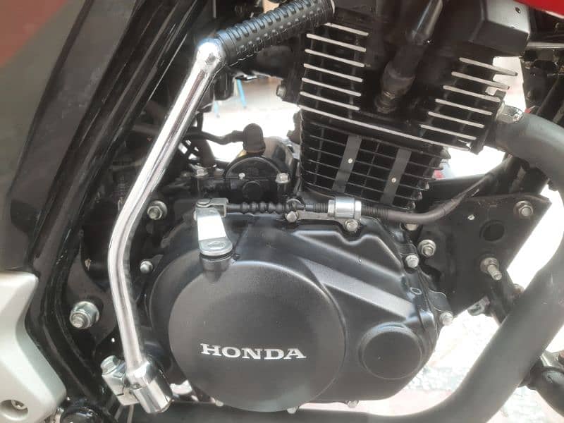 Honda CB150F 2023 5