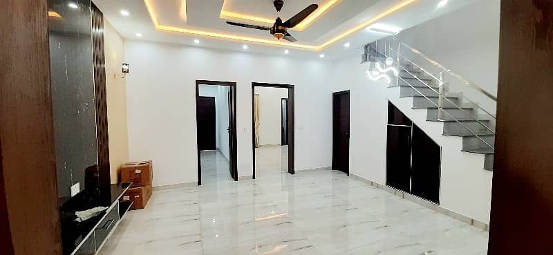 5 Marla Corner Beatifull House For Sale At Paragon City Lahore 6