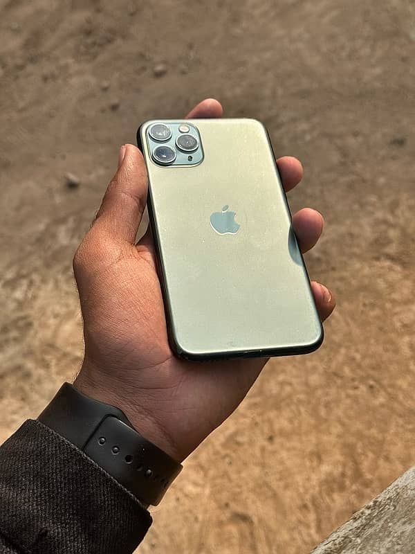 Iphone 11pro 256 gb ( factory unlock ) 0