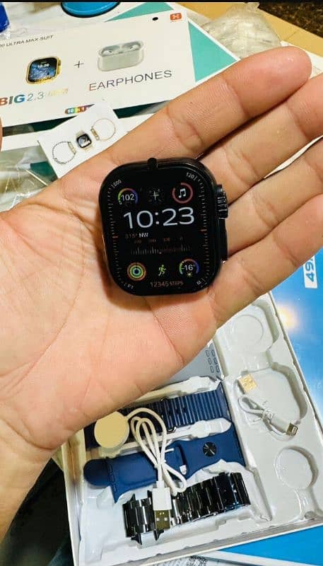 i20 Ultra Smart Watch Package 10+1 1