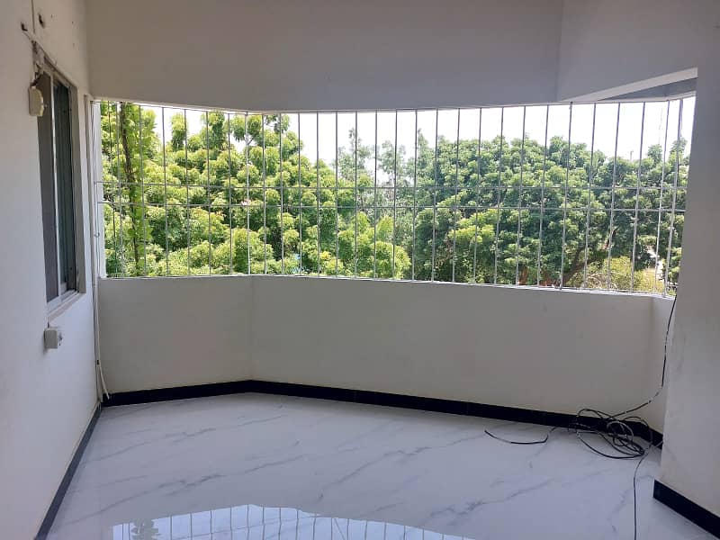 4 Bedrooms Small Complex Apartment for Rent In Clifton Block 3 19