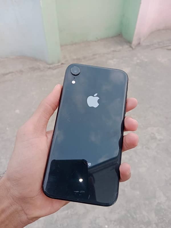 iphone xr 64gb 0