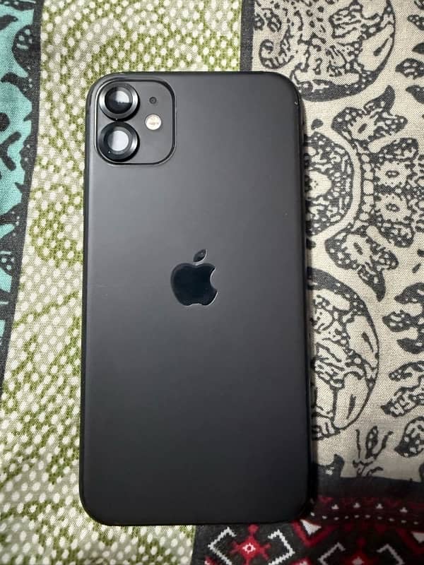 iphone 11 pro max 4