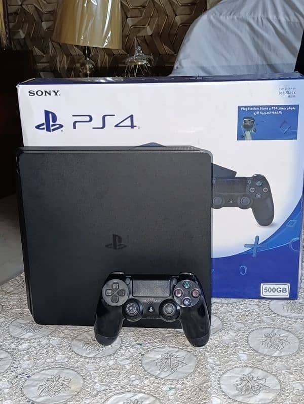 SONY  PlayStation 4 0