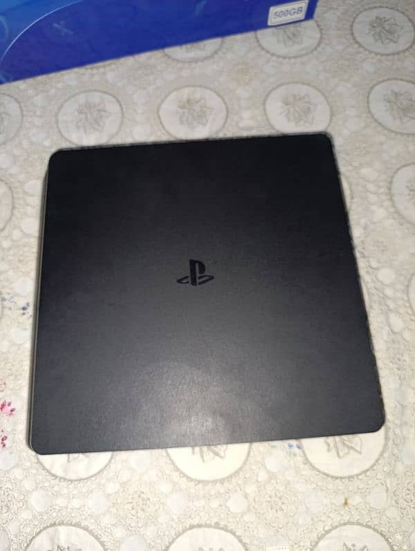 SONY  PlayStation 4 1