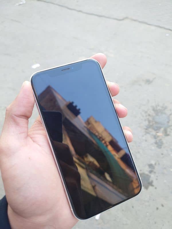 Iphone xr PTA Approved 4