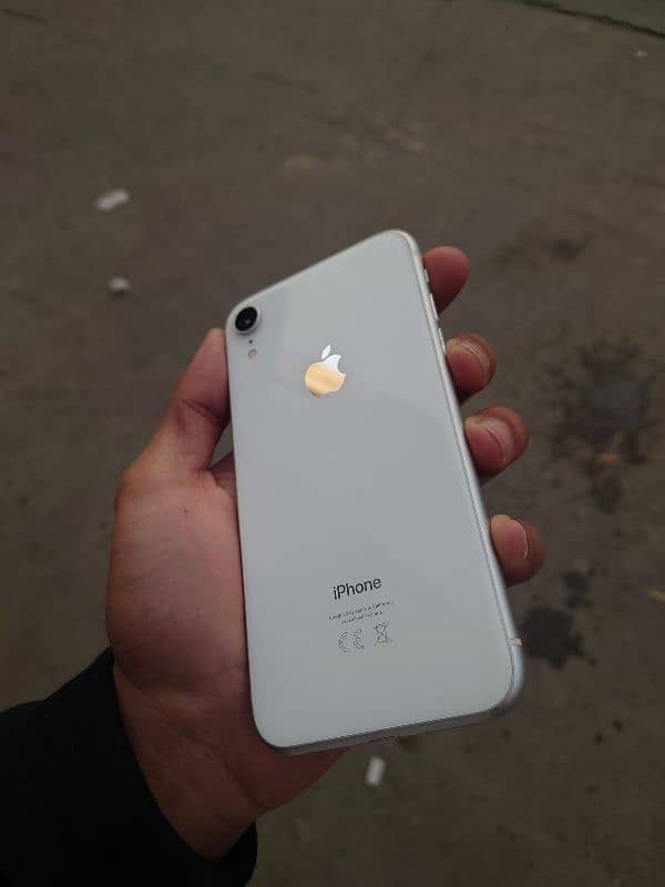 Iphone xr PTA Approved 6