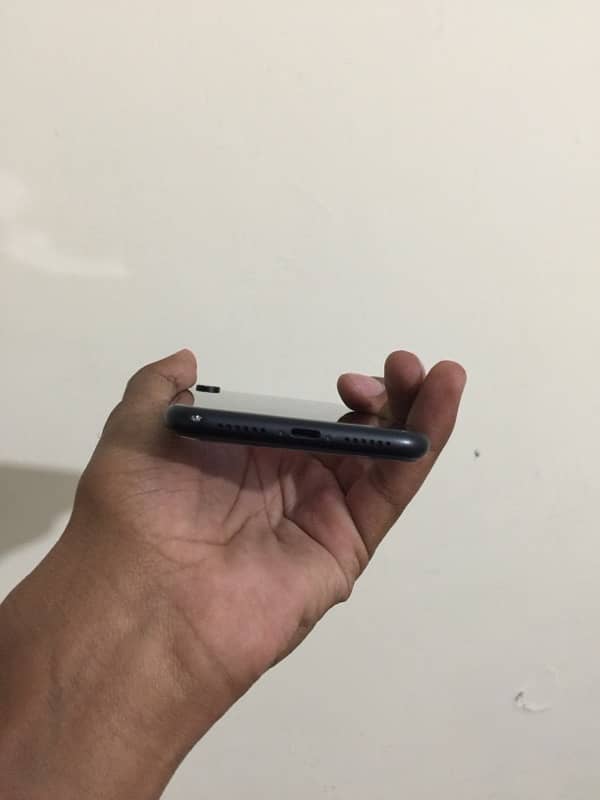 IPhone XR 128Gb NoN PTA Jv 2