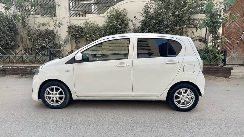 Daihatsu Mira 2016 7