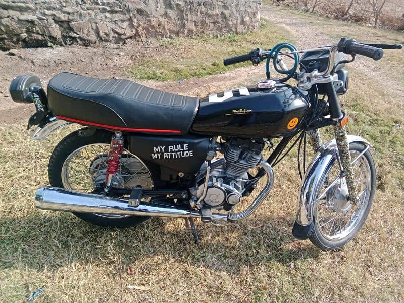 i am selling my Honda CG 125 4