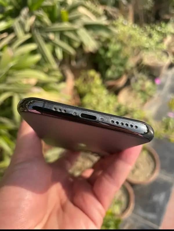 Iphone 11pro  64Gb PTA approved 1