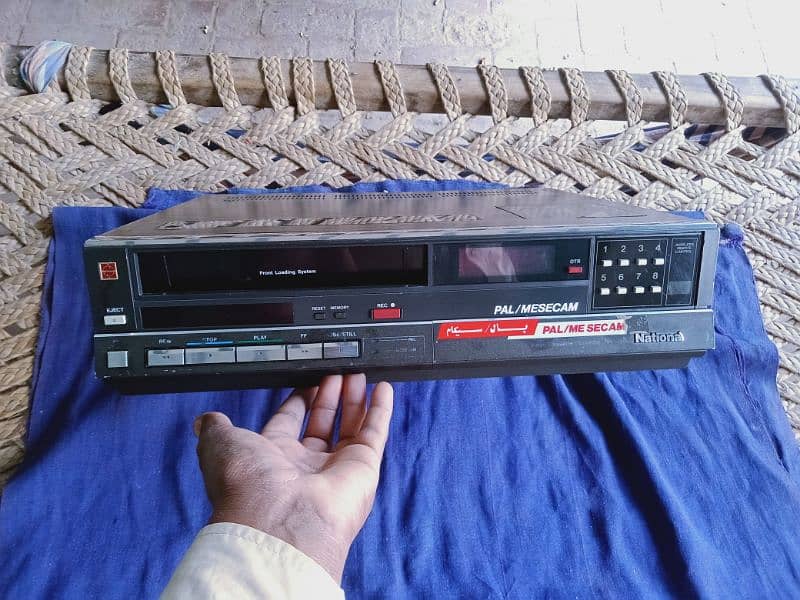 national vcr Nv 380 em 2