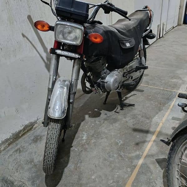 Honda CG 125 Karachi number Model 2020 4