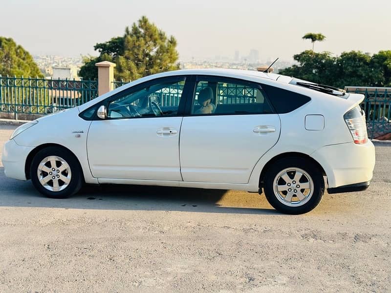 Toyota Prius 2007 2013 registered 3