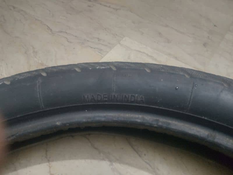 imported tyre  90 -90 18 3