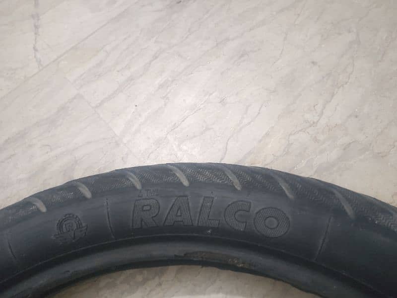 imported tyre  90 -90 18 5