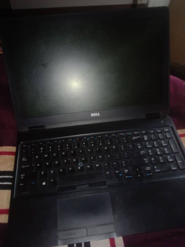 Dell laptop core i5 6th generation good condition urgent sell 6