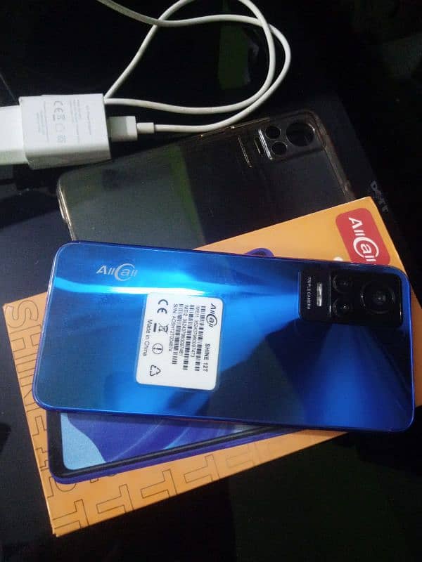 All Call shine 12t , 4 + 3 gb RAM, 64gb ROM, Beautiful look 5