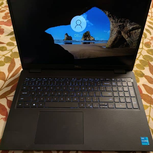 DELL LATITUDE 3520, 11th generation. . . 2