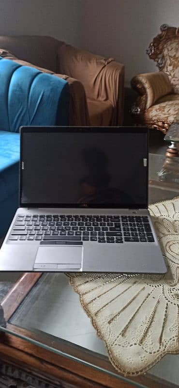 Dell Latitude 5510 - 16 GB RAM - i7 - 10gen 1