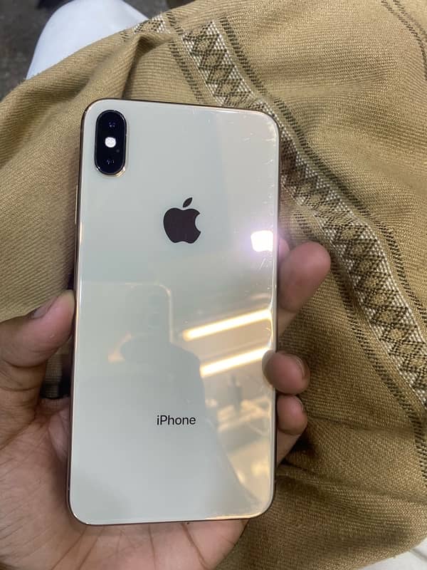 xs max 0