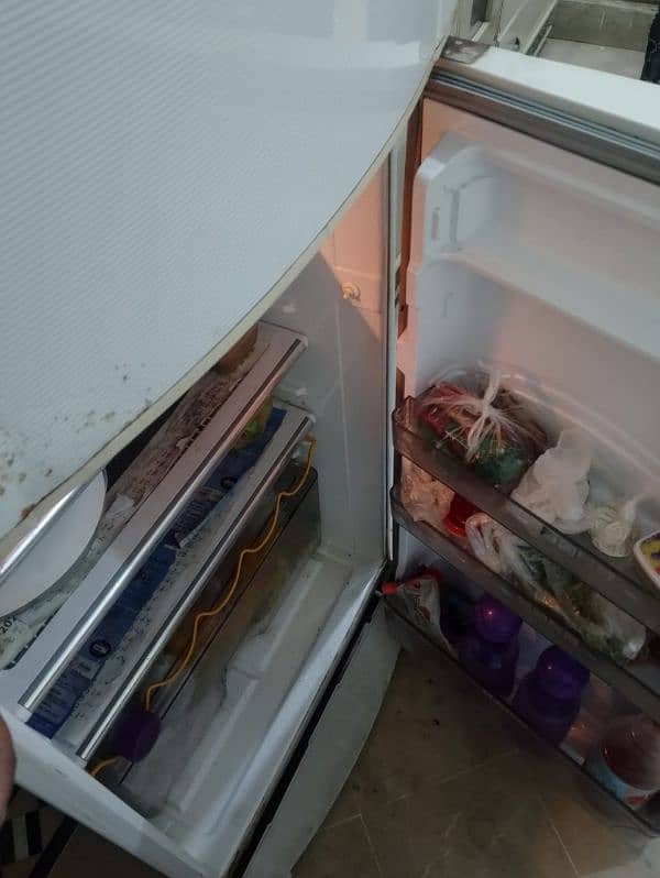 Dawlance Refrigerator 8