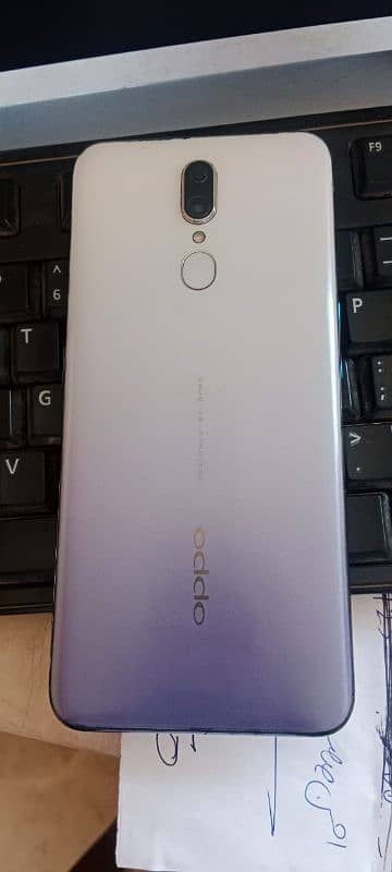 oppo F11 6/128 1