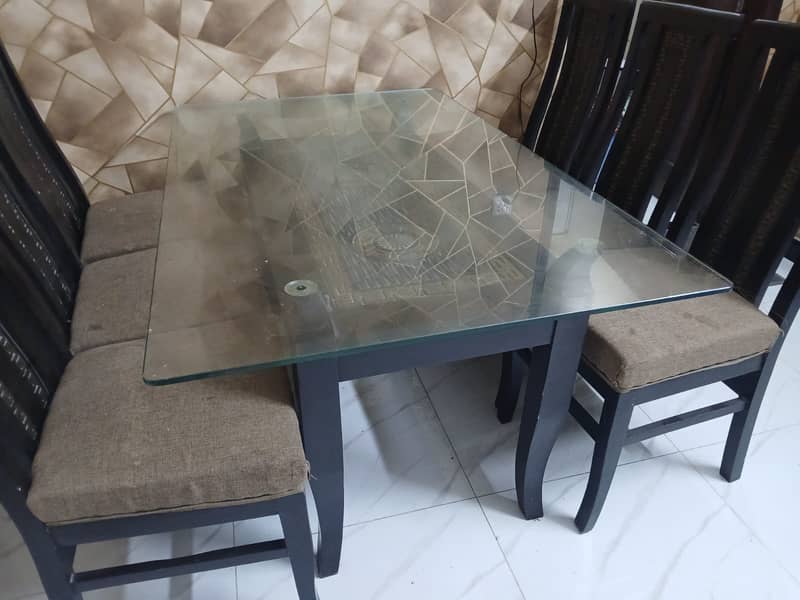 Dining Table With 6-Wooden Chairs 2