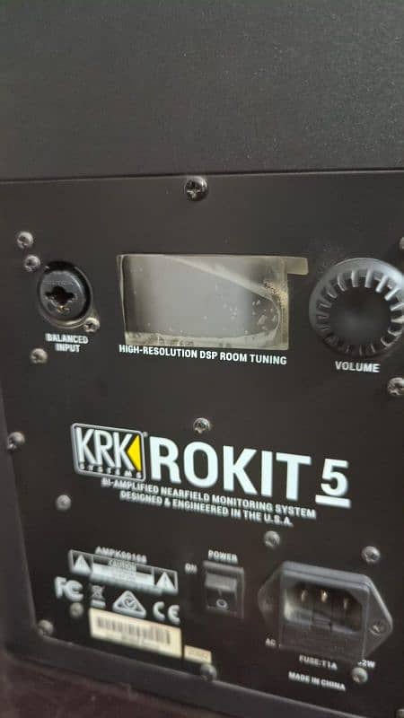 KRK rokit 5 gen 4 studio monitoring speakers 1