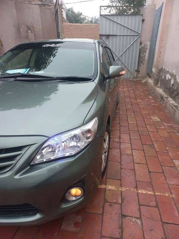 Toyota Corolla GLI 2012 13