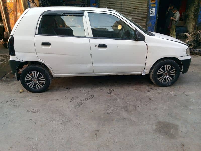 Suzuki Alto 2010 12