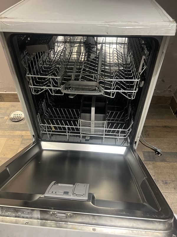 BOSCH DISHWASHER 1