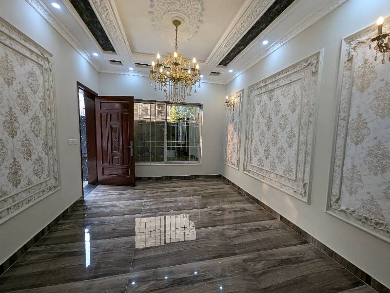 10 Marla Brand New Luxury Spanish Style Standard 60 Fit Road Double Storey House Available For Sale In Architect Society Near UCP University Soranding Joher Town Lahore 14