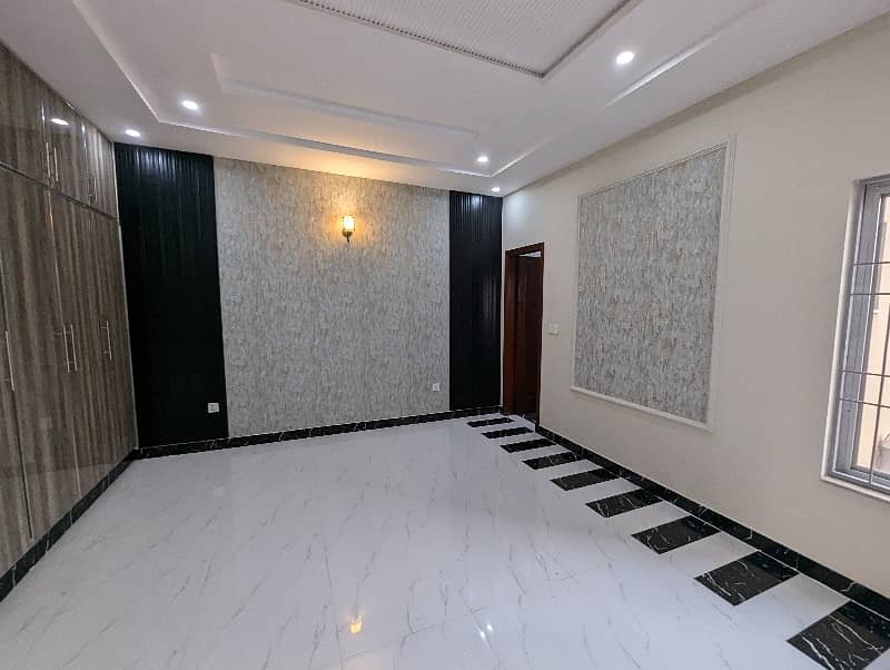 10 Marla Brand New Luxury Spanish Style Standard 60 Fit Road Double Storey House Available For Sale In Architect Society Near UCP University Soranding Joher Town Lahore 43