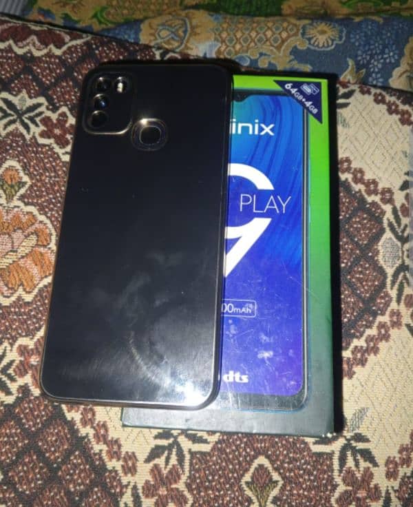 infinix Hot 9 play . 4/64 4