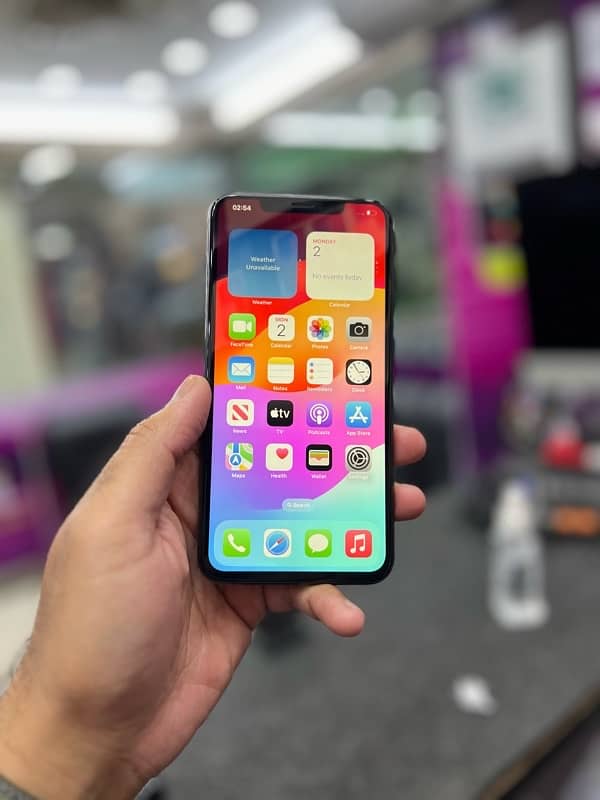 iPhone XS Max 64gb PTA Approved 3