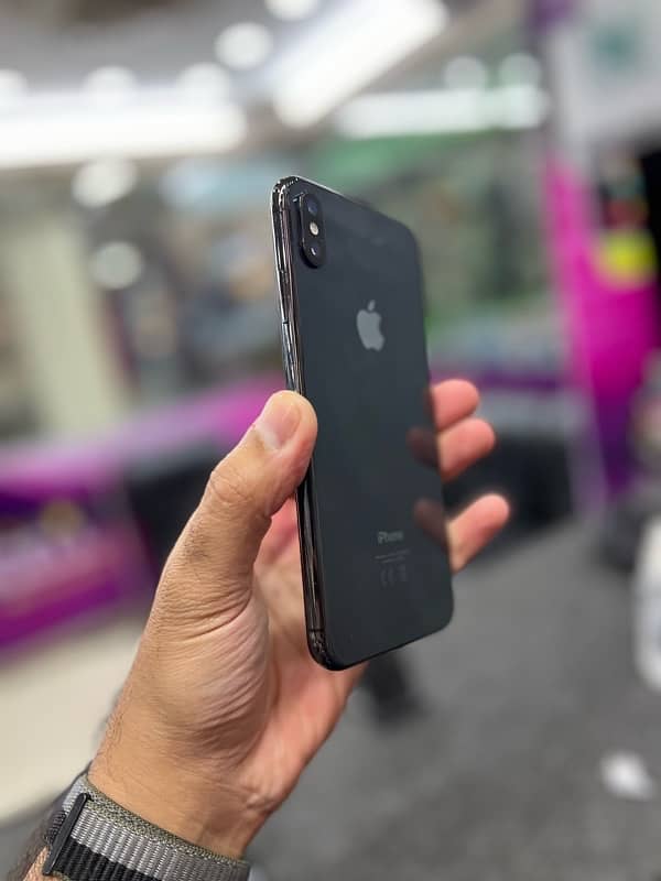 iPhone XS Max 64gb PTA Approved 6