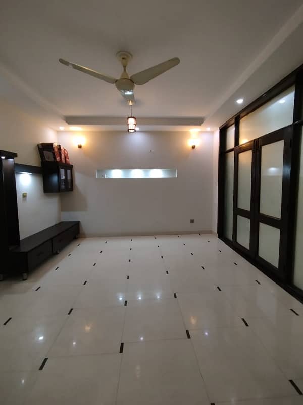 8 marla like new house available for rent 18