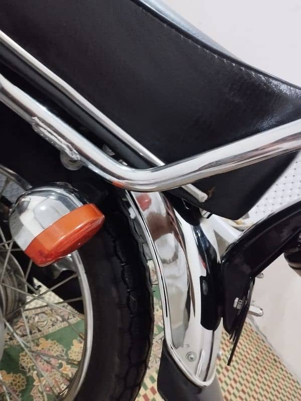 Honda 125 7